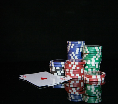Kỹ Năng Chơi Poker Texas Hold'em: Controlling Chip Và Chiến Lược Kiểm Soát Pot